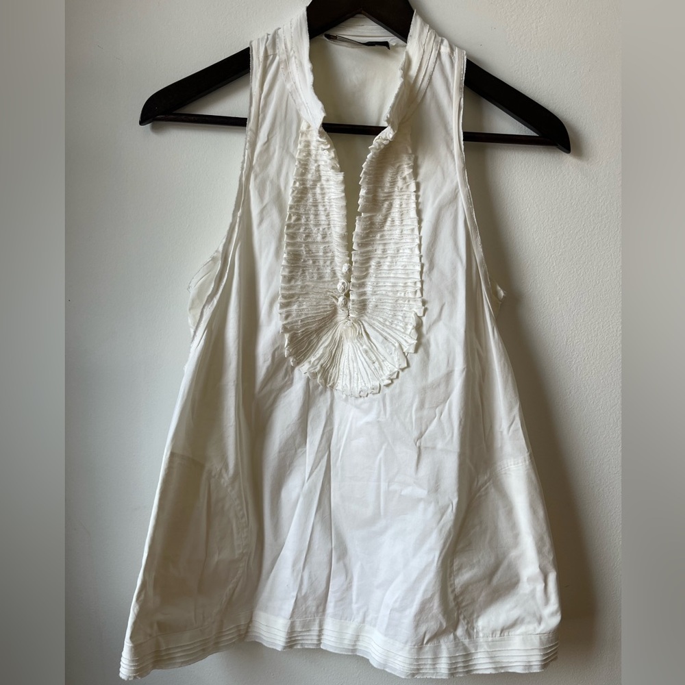 BCBG sleeveless blouse